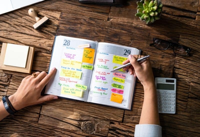 exemple de calendrier avec des horaires de travail